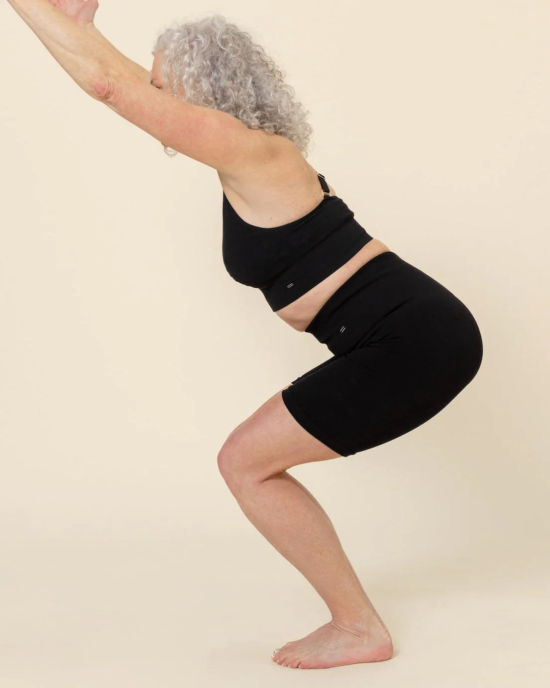 Essential Compressive Short 8" - Image 7